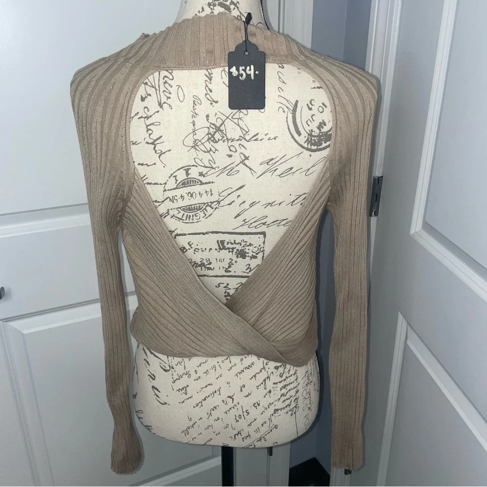 Lush Ribbed Sweater - Picture 2 of 4